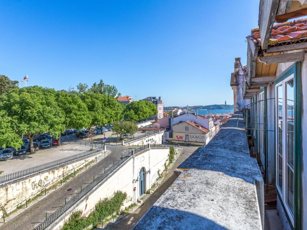 Principe Real Charming Garden View Flat At The Heart Of Lisbon Apartamento Exterior foto